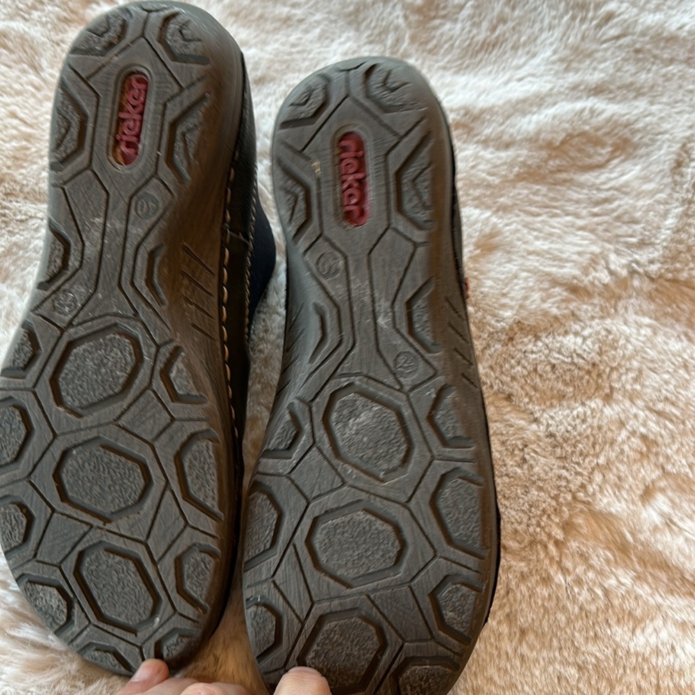 Reiker slip ons - Picture 7 of 7